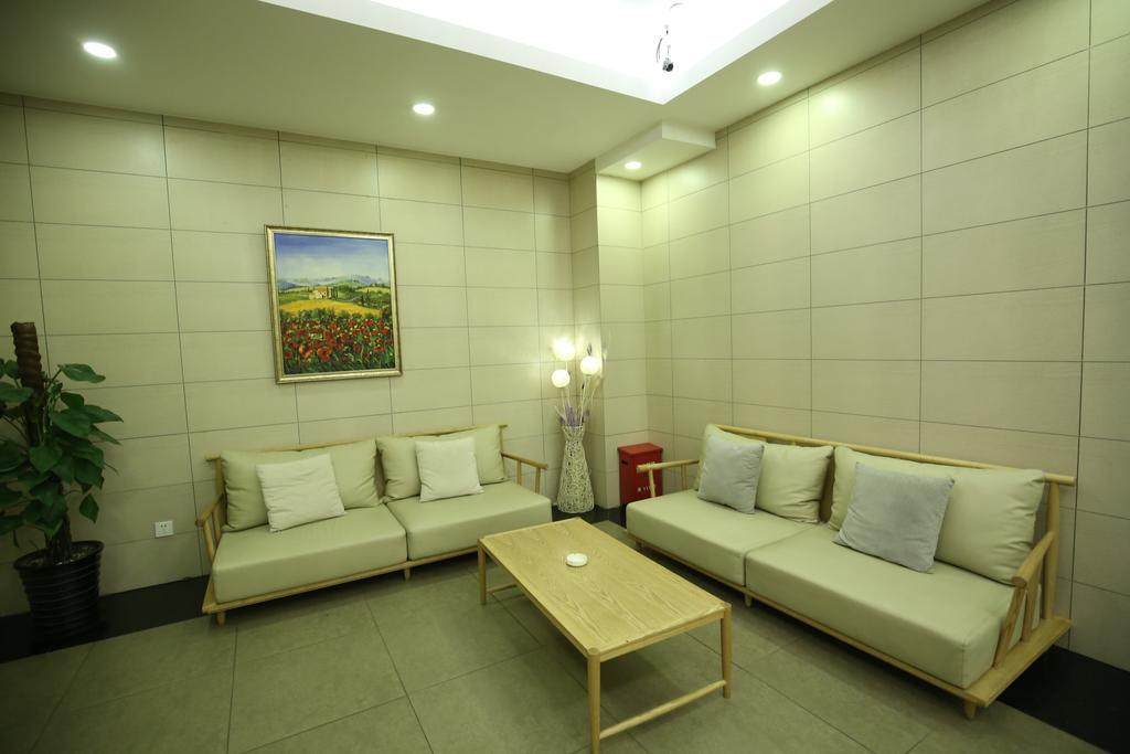 Ji Hotel Jing'An Temple Shanghai Esterno foto